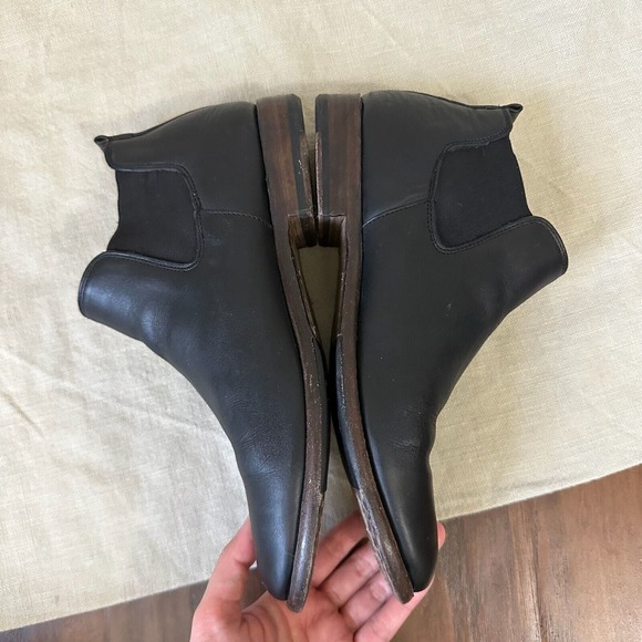 SUTRO FOOTWEAR The Ocean Ankle Boots Booties Stretch in Black Leather - Picture 7 of 12